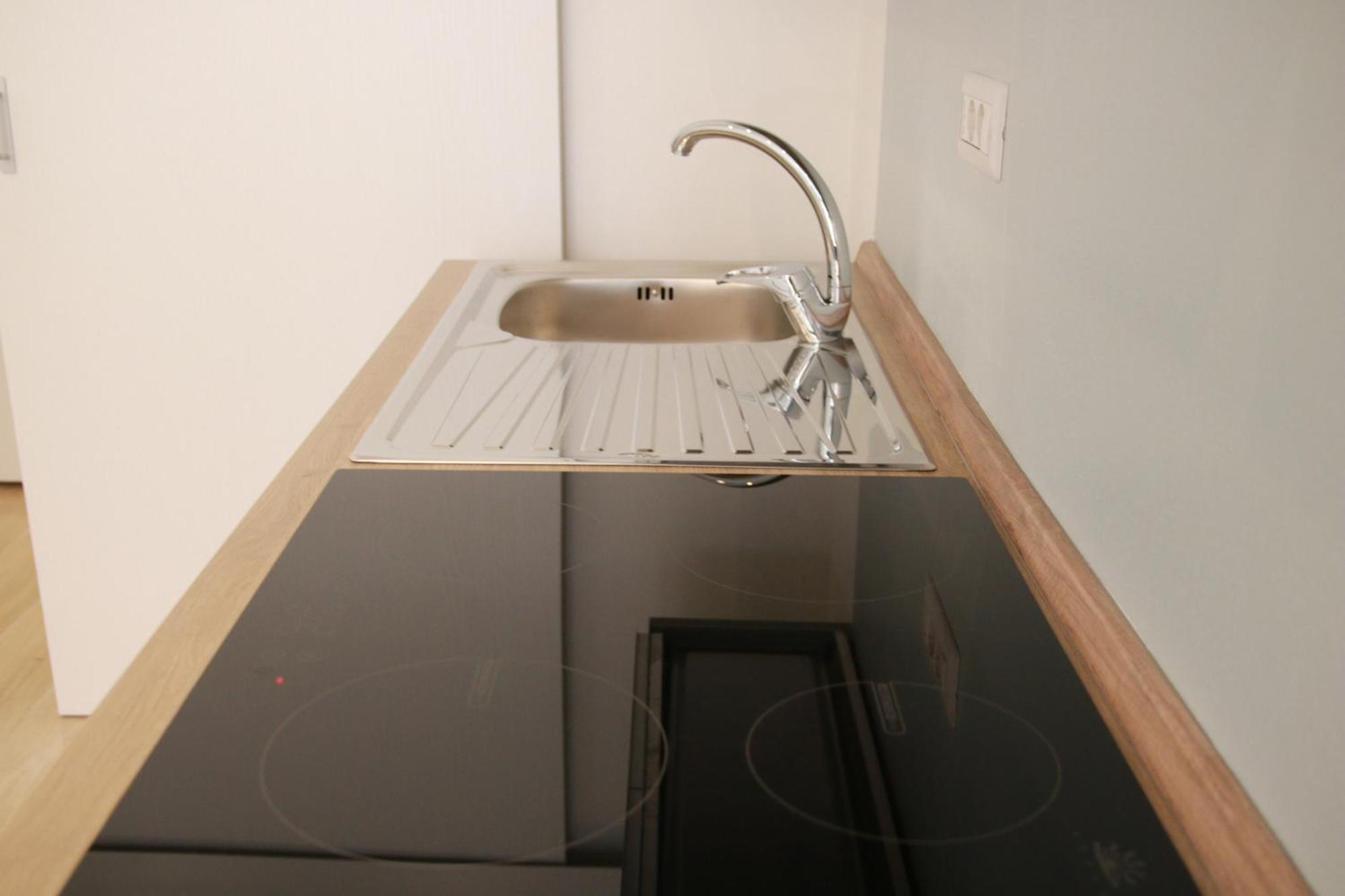 U Zone Apartment Болонья Екстер'єр фото